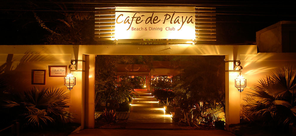 Cafe De Playa Beach Front Hotel Coco Kültér fotó